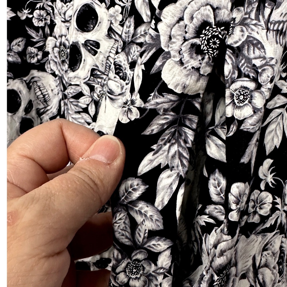 Magnolia Park 3XL Black White Skull Floral Cap Sleeve Fit & Flare Gothic Dress - Picture 5 of 5